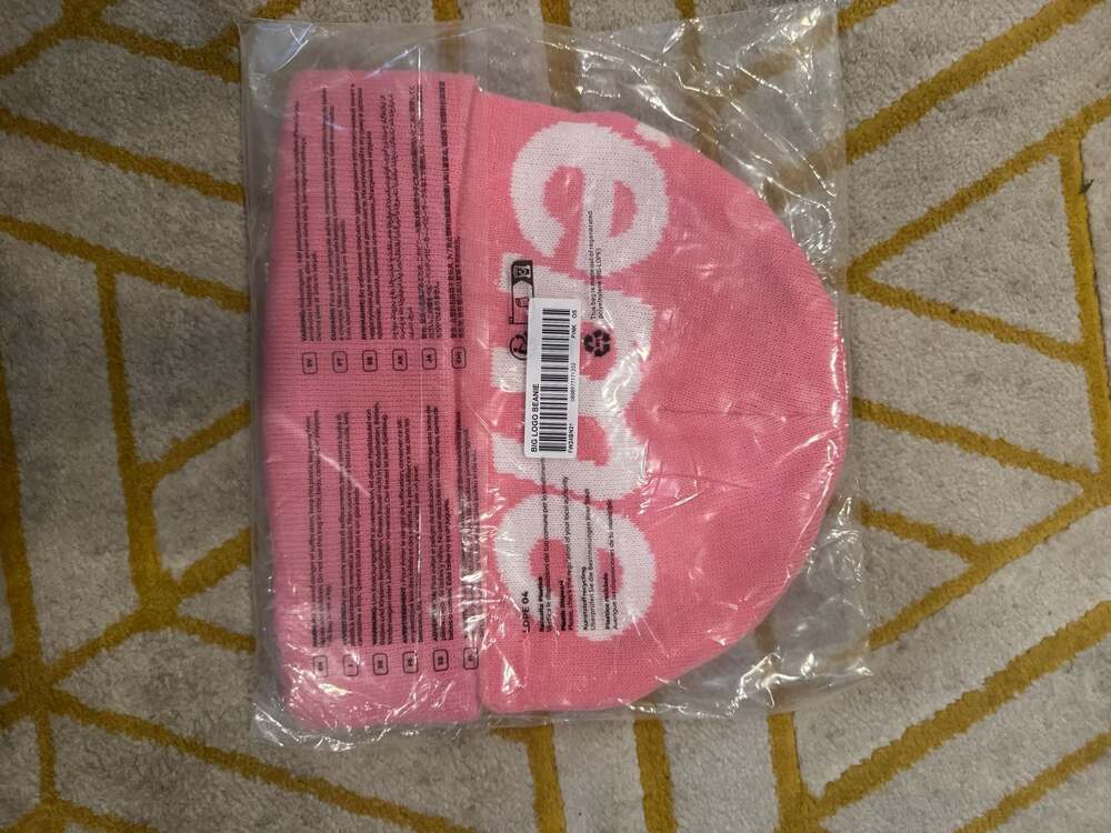 Supreme Big Logo Beanie Pink FW24BN21